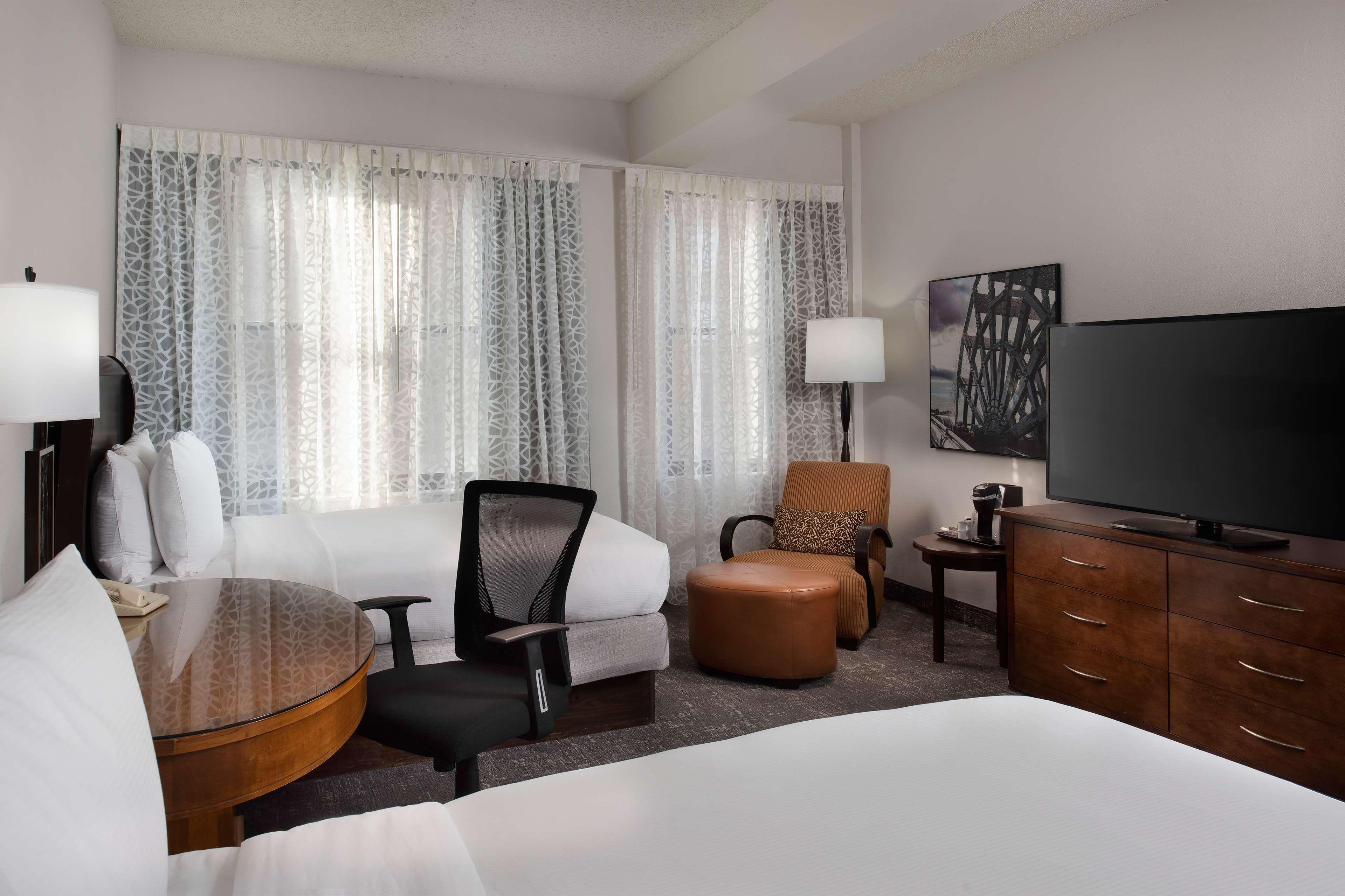 Holiday Inn - Memphis Downtown - Beale St. By Ihg Exterior photo